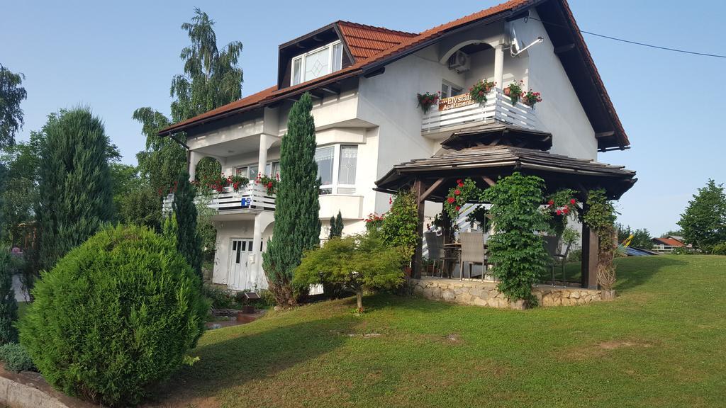 Elysian Apartments Грабовац Экстерьер фото
